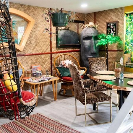הוילה לואיוויל Tropical Tiki Hut מראה חיצוני תמונה